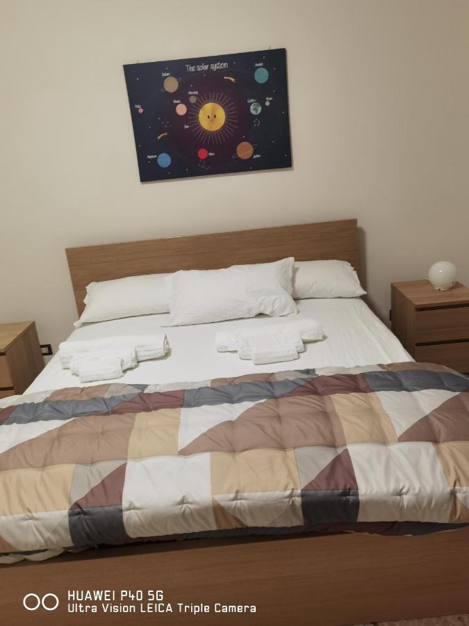 B&B Parco 2 Giugno Bari Buitenkant foto